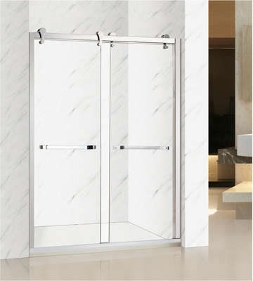Salle de douche imperméable à l'eau avec porte pliante et rouleaux coulissants