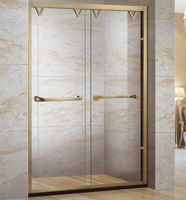Salle de douche imperméable à l'eau avec porte pliante et rouleaux coulissants