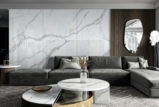 Carreaux de marbre glacés parfaits pour le sol ou les murs dans la décoration du salon