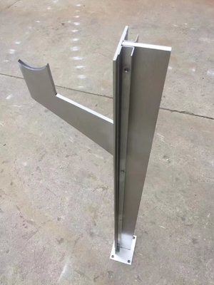 Plancher de villa en acier inoxydable 304 Escalier de pont à colonne montée avec poignée de verre