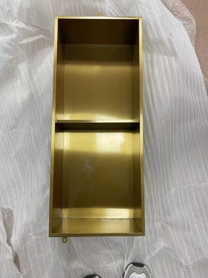Niche en acier inoxydable de surface brossée pour douche et serviettes dans la salle de bain de design moderne