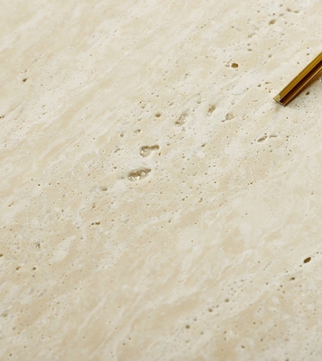 Carreaux de porcelaine crème de 60x60 de qualité AAA Carreaux de travertin poli pour applications intérieures