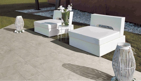 Bon 600*600 mm Carreaux de sol en porcelaine de couleur unique régulière avec fonction antibactérienne